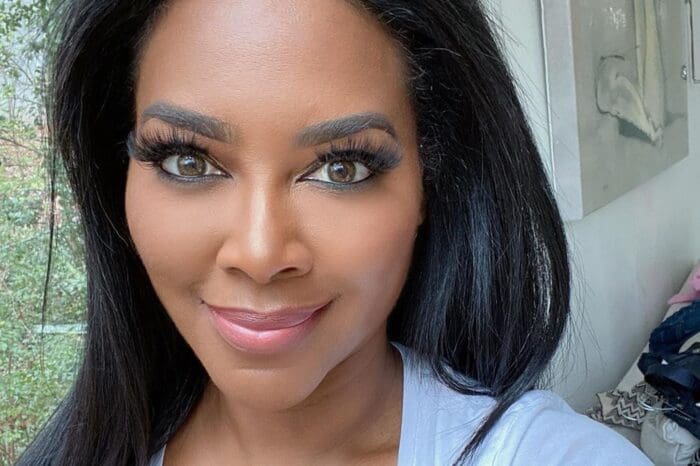 Kenya Moore Wishes A Happy Valentine's Day To Her Fans