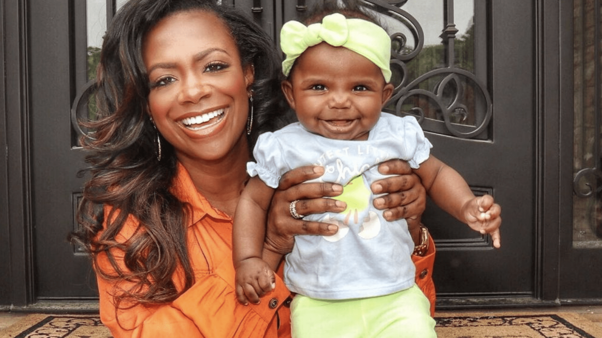 Kandi Burruss Shares New Jaw-Dropping Photos - Check Out Her Mesmerizing Pink Dress