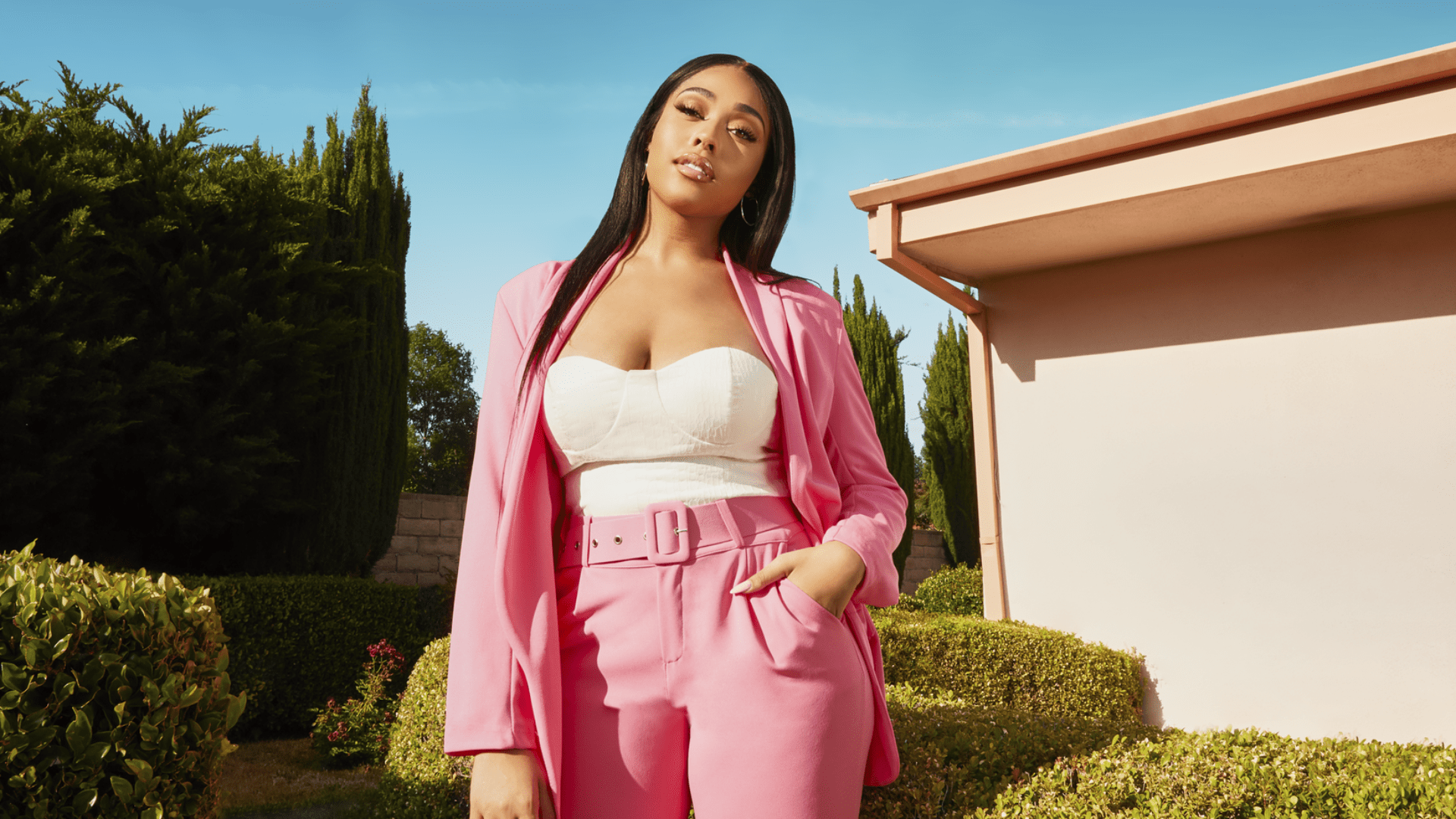 Jordyn Woods Shows Off Her Juicy Curves In This Revealing Outfit - Check Out The Pics Here