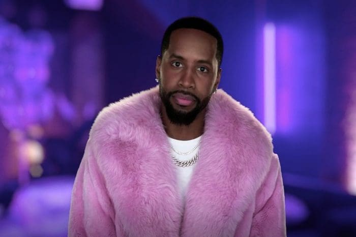 Safaree Is The Proudest Dad - Check Out His Daughter, Safire Majesty Walking Around!