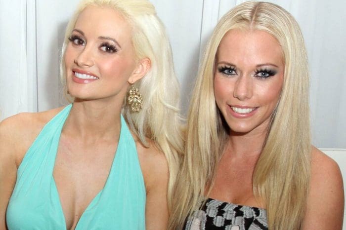 Kendra Wilkinson Reacts To Holly Madison's Feud Claims - Says She's Moved On And Is 'All Love Now!'