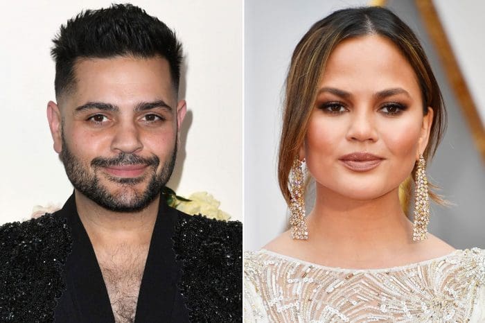 Chrissy Teigen Warns Michael Costello She'll Take Him To Court Over 'Faking' DMs Proving She Bullied Him!