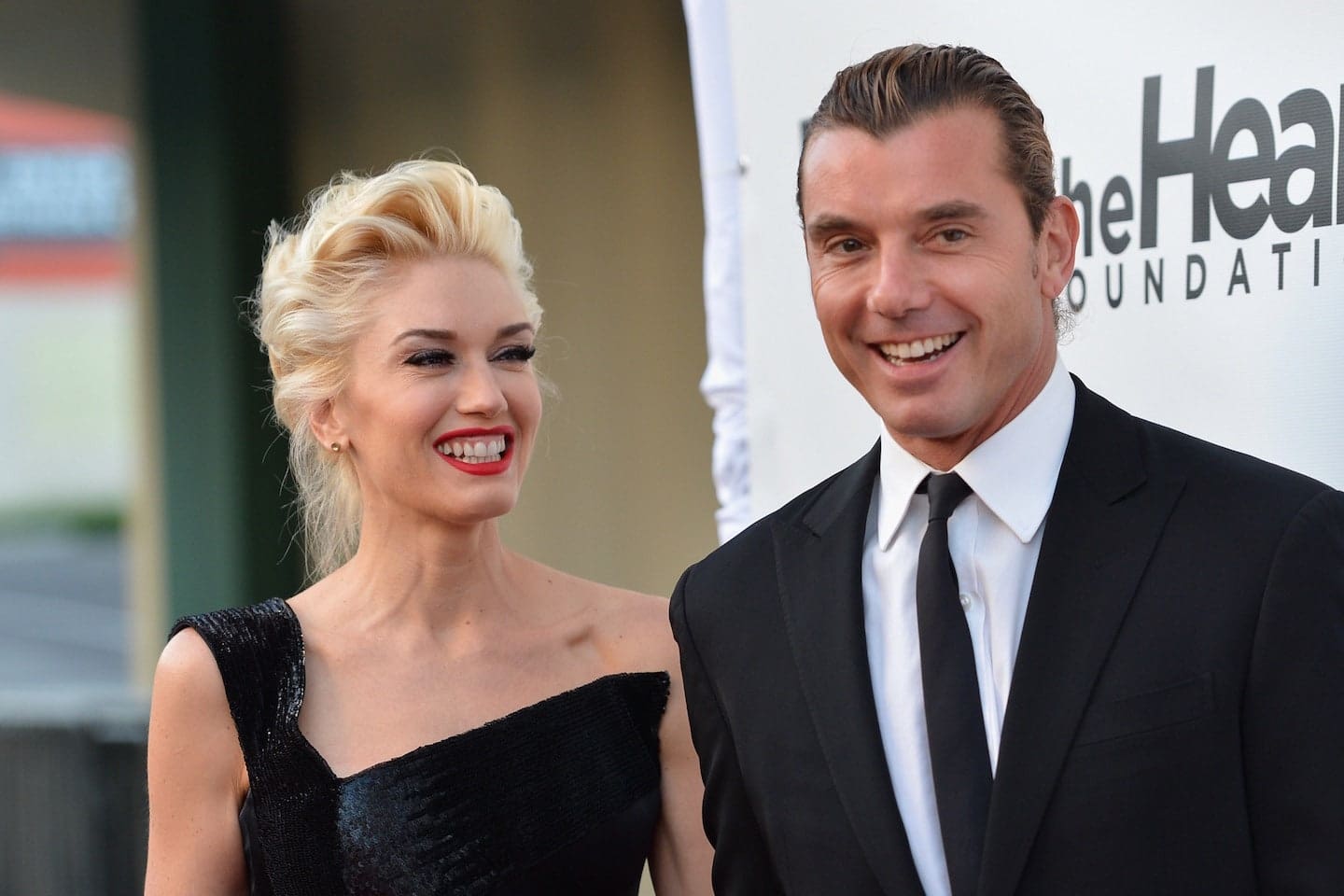 gwen-stefani-and-blake-shelton-inside-their-relationship-with-her-ex-husband-gavin-rossdale