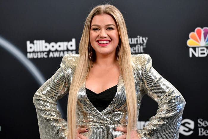 Kelly Clarkson Ordered To Pay Brandon Blackstock Almost $200k A Month