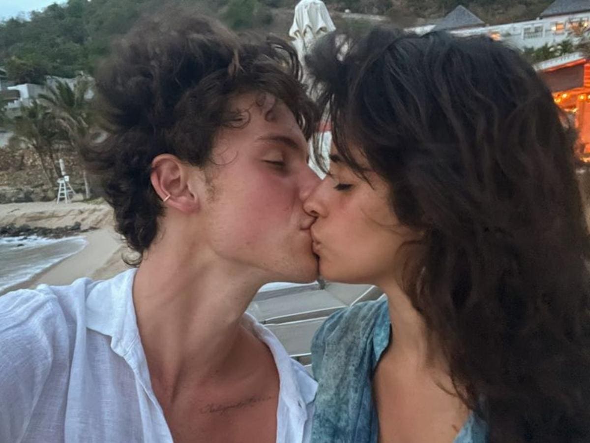 ”camila-cabello-and-shawn-mendes-celebrate-their-2nd-anniversary-with-the-most-romantic-vacation-pics”