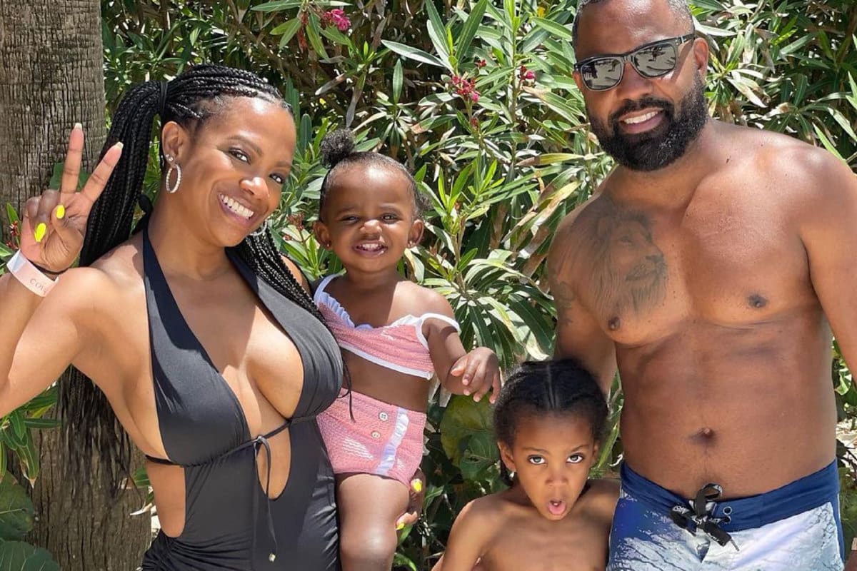 kandi-burruss-latest-photos-with-ace-and-blaze-tucker-have-fans-smiling