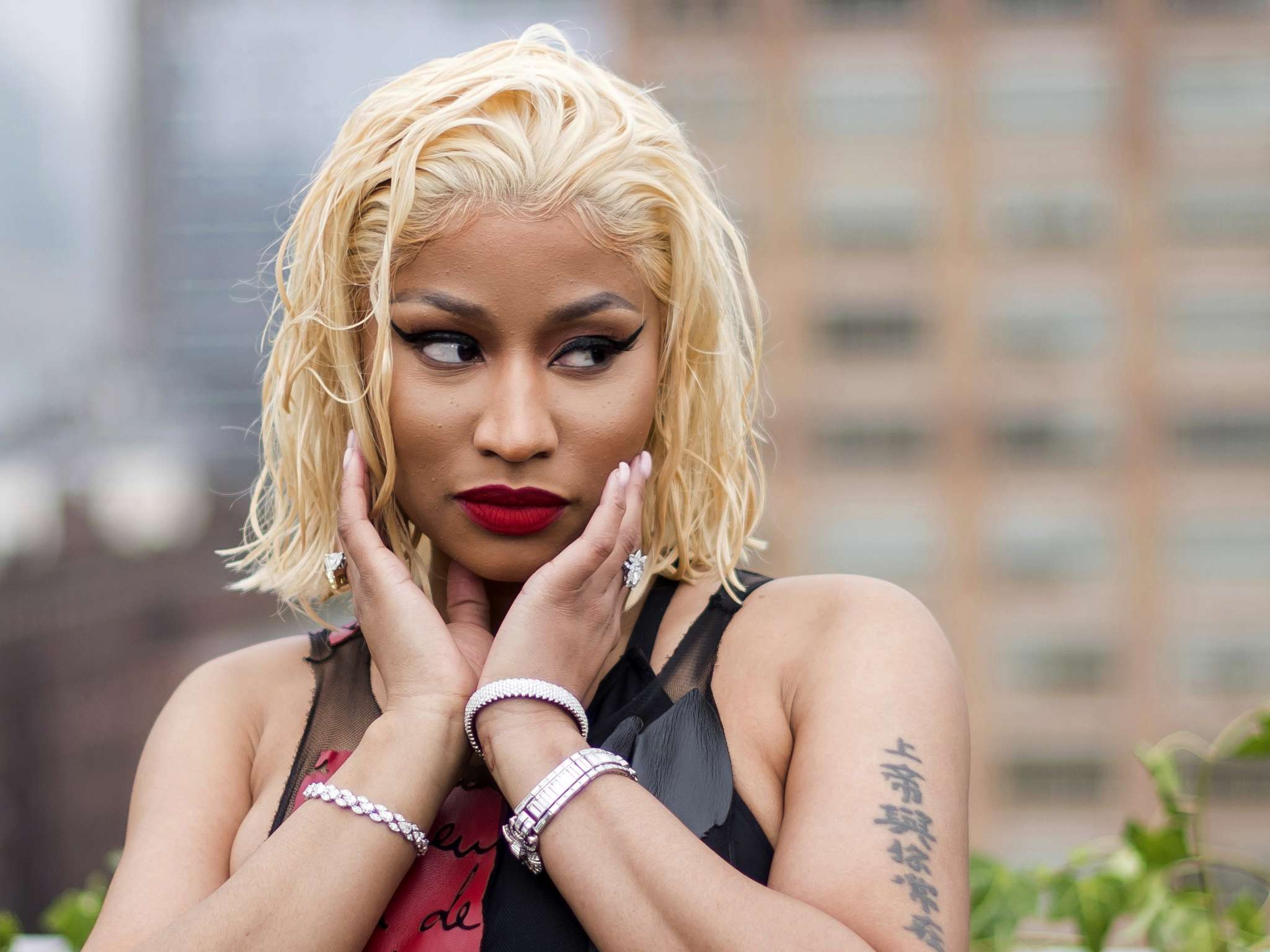 nicki-minajs-fans-are-going-crazy-with-excitement-following-the-latest-announcement