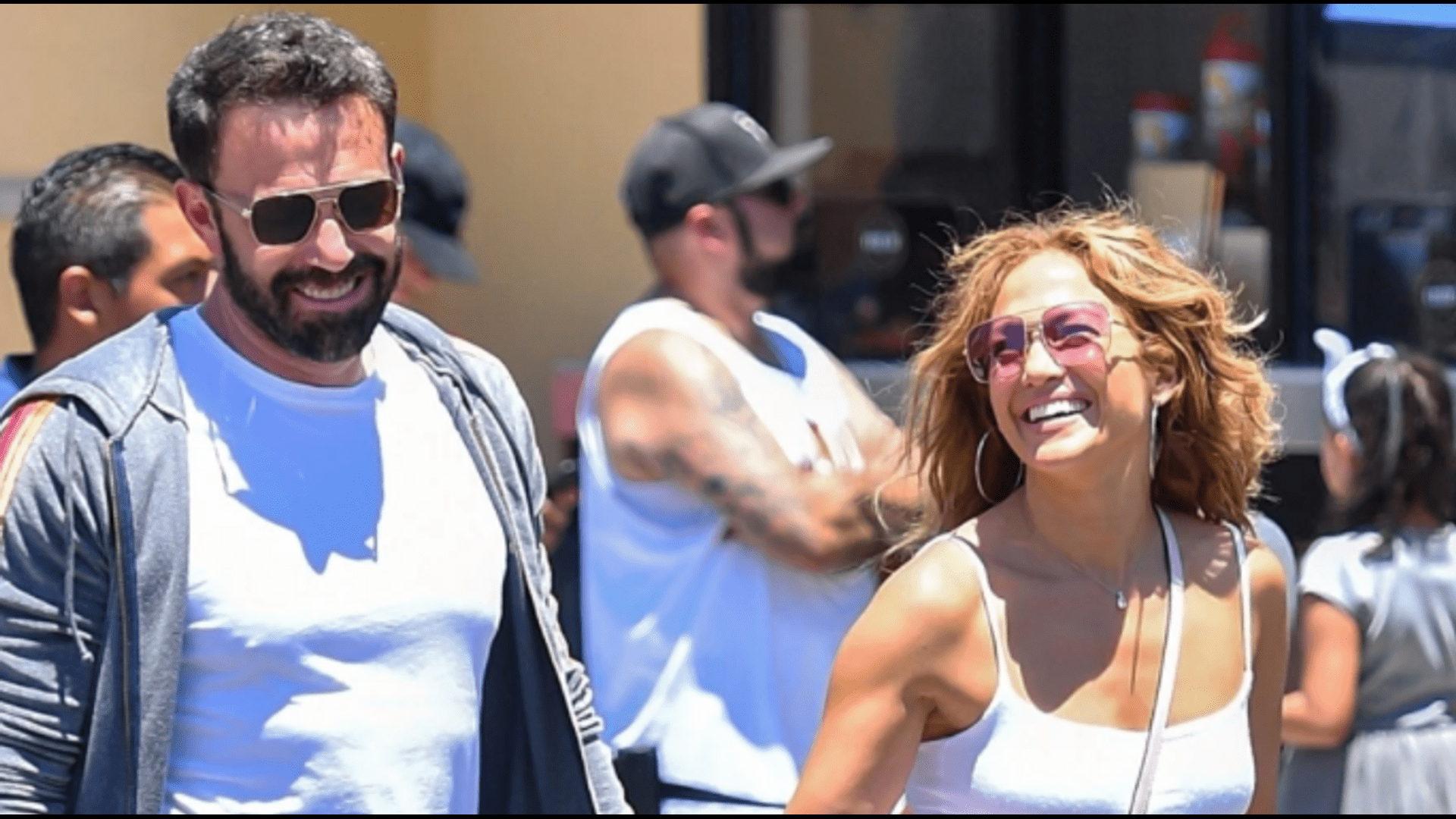 Jennifer Lopez and Ben Affleck plan to redecorate their new Bel Air mansion