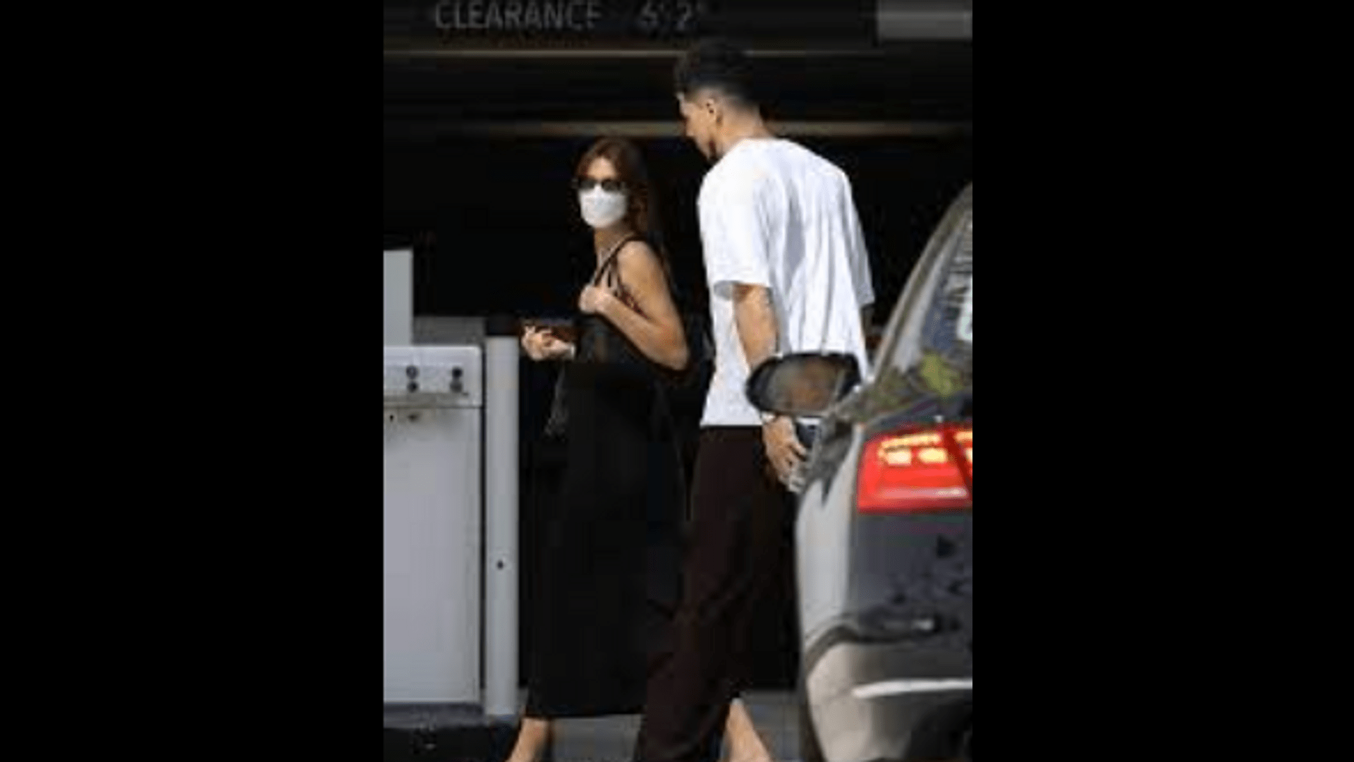 on-april-7-around-los-angeles-kendall-jenner-and-devin-booker-rarely-appear-together