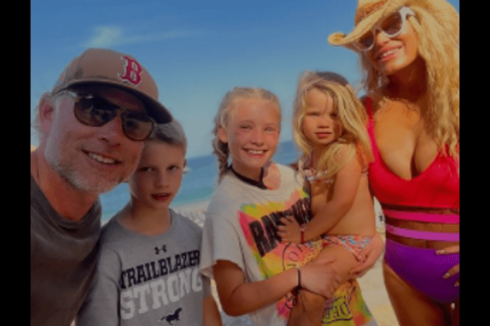 Jessica Simpson and her family went on a spring vacation to Mexico