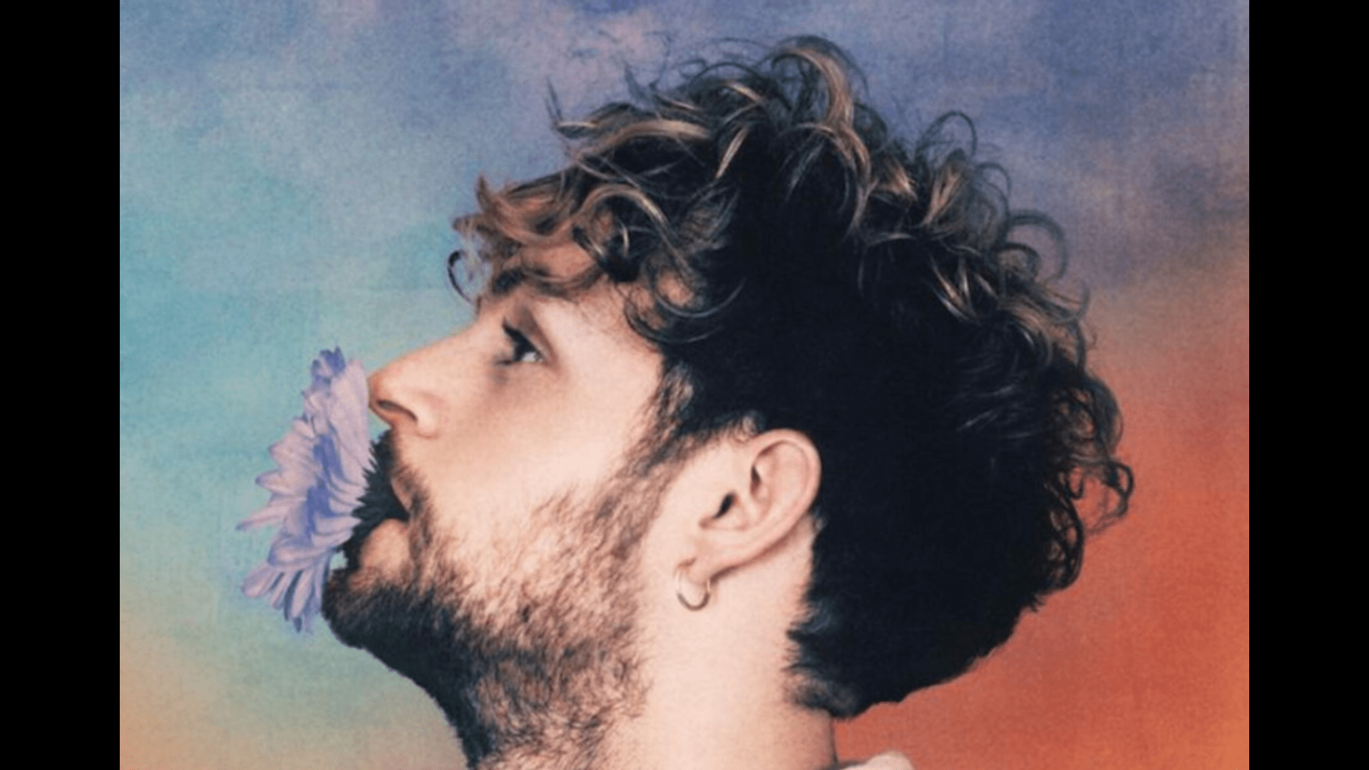 ”singer-tom-grennan-hospitalized-after-a-robbery-attack”