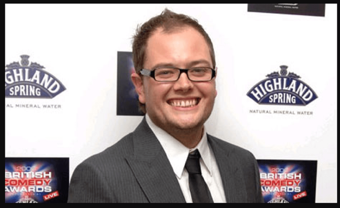 ”alan-carr-seen-shaking-hands-with-guy-companion-after-paul-drayton-split”