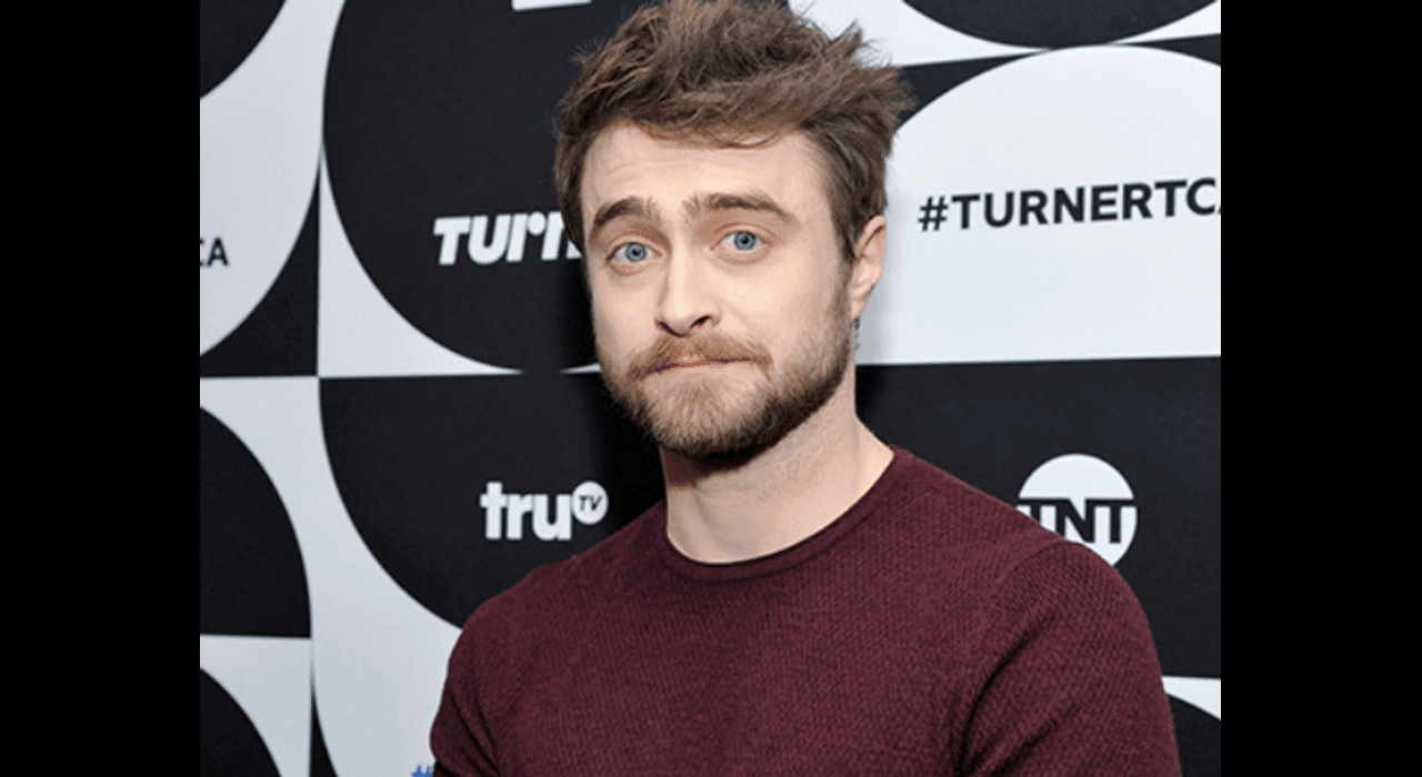 Daniel Radcliffe started selling Harry Potter robes to help Ukraine