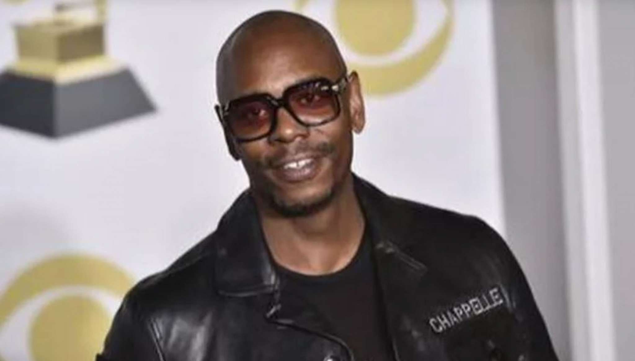 a-rapper-who-attacked-dave-chappelle-called-the-comedians-joke-the-reason-for-the-attack