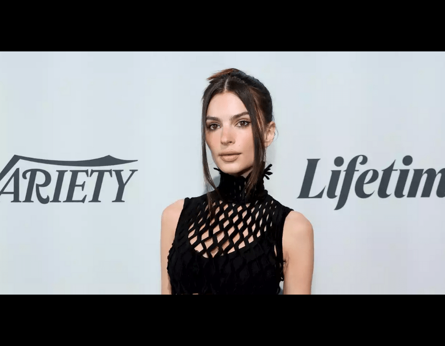 Emily Ratajkowski Returns to the Variety red carpet in a daring and seductive look.