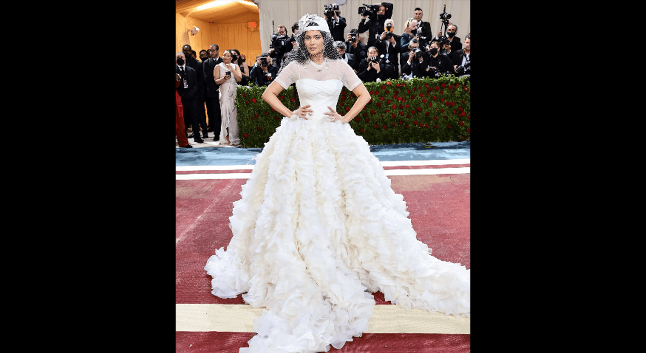 Kylie Jenner, who appeared at the Met Gala as a bride, was criticized for an unsuccessful outfit
