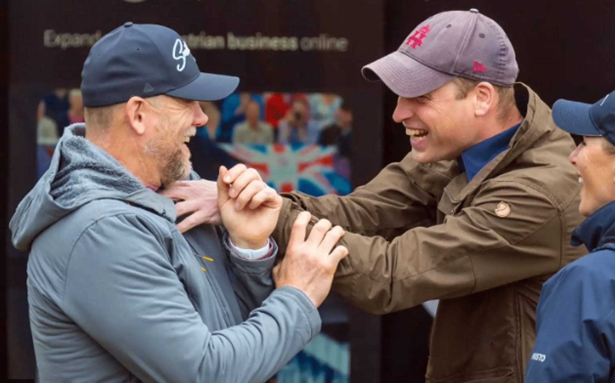 Prince William greeted the husband of the Queen's granddaughter, Mike Tindall, in a very touching way