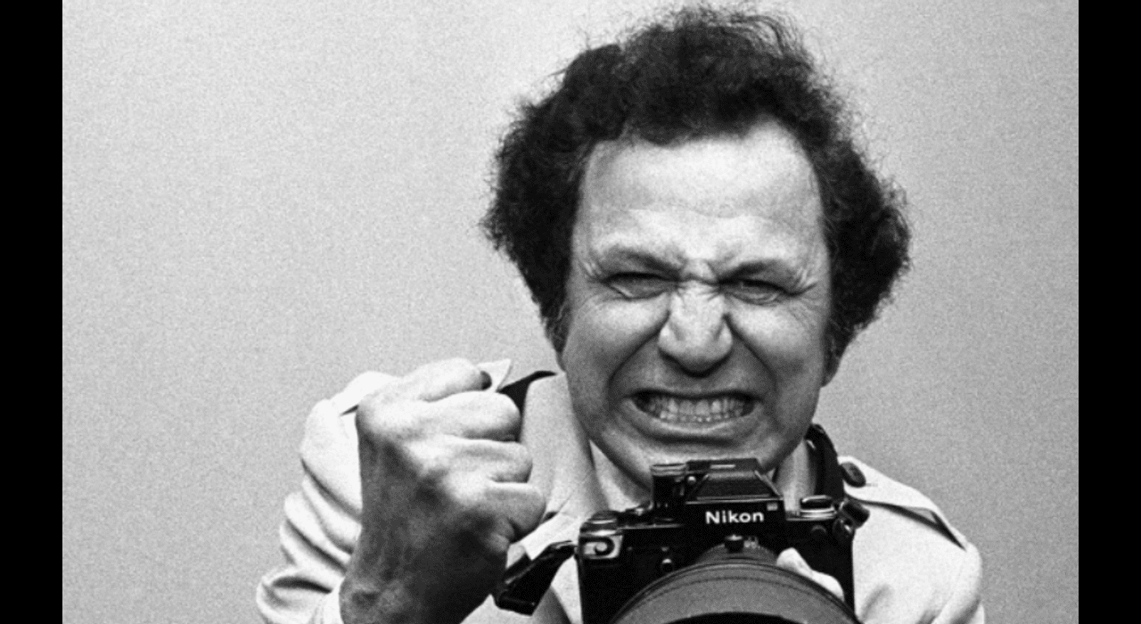 Controversial Hollywood paparazzo Ron Galella dies at 91