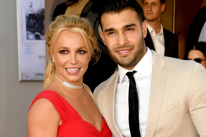 Britney Spears had a miscarriage/ who recently announced her pregnancy, admitted that she suffered an early miscarriage