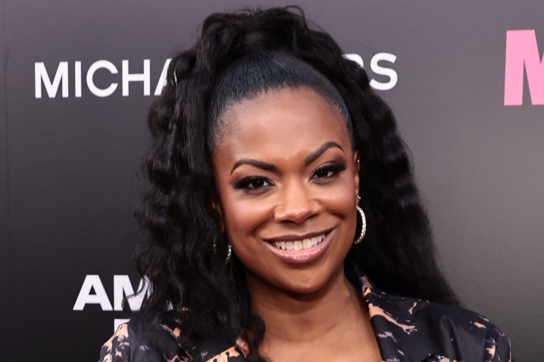 ”kandi-burruss-parties-with-friends-following-the-launch-of-a-new-series”