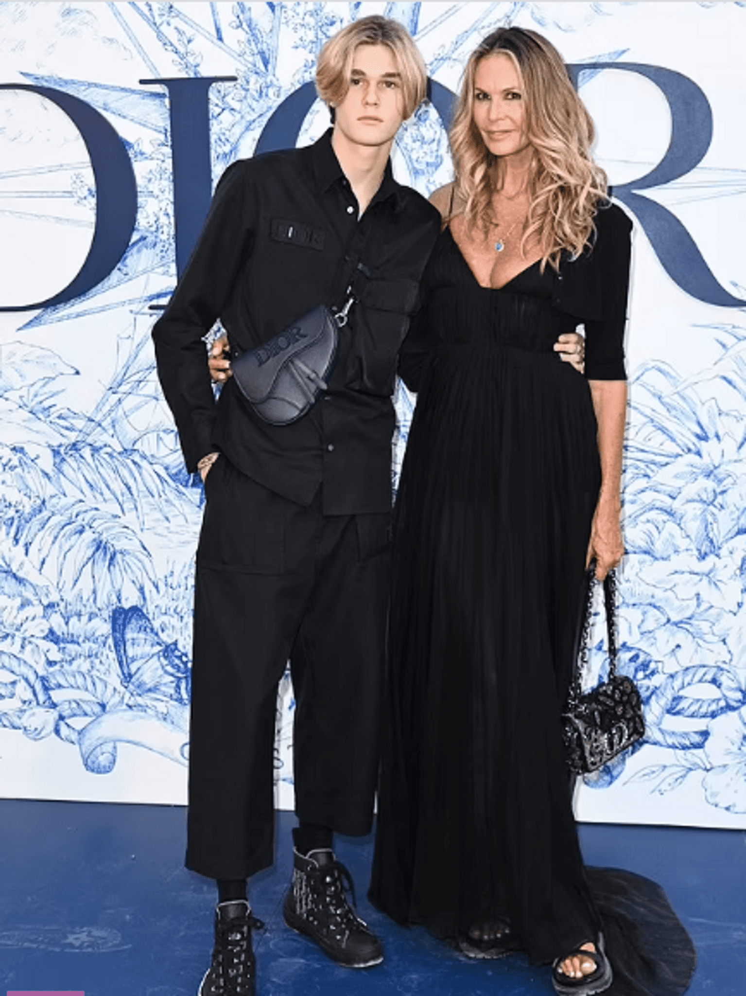 ”elle-macpherson-visited-the-dior-show-with-her-son-aurelius-say-andrea-busson”