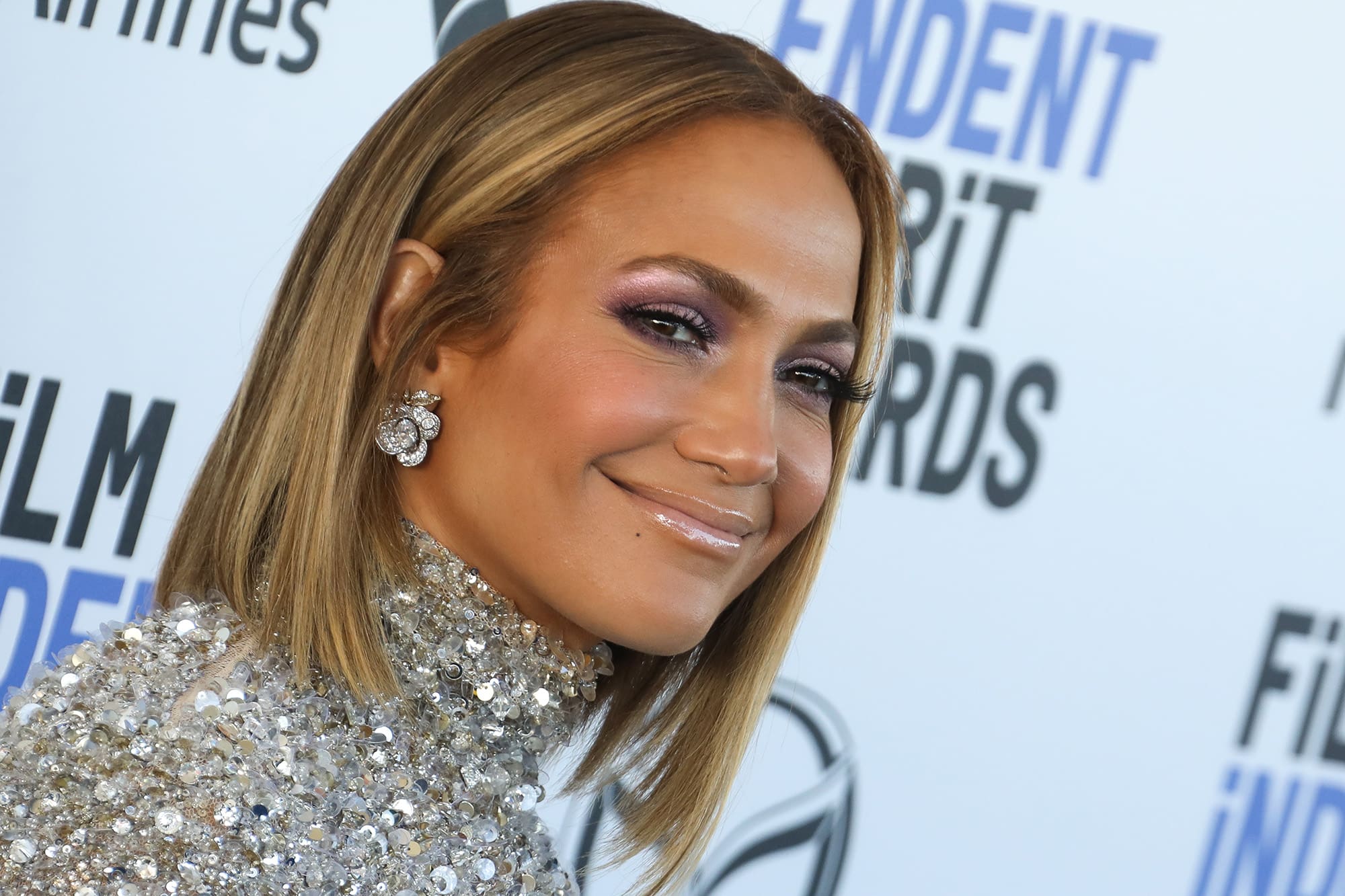 j-lo-and-b-fleck-are-ready-to-get-hitched