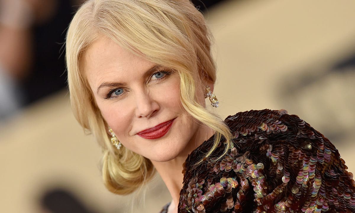 nicole-kidman-opted-the-school-girl-style-for-vanity-fair-and-her-feelings-about-it-are-as-mixed-as-the-fans