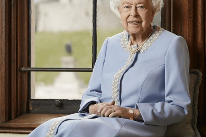 The Royal family disclosed a new official portrait of Queen Elizabeth II