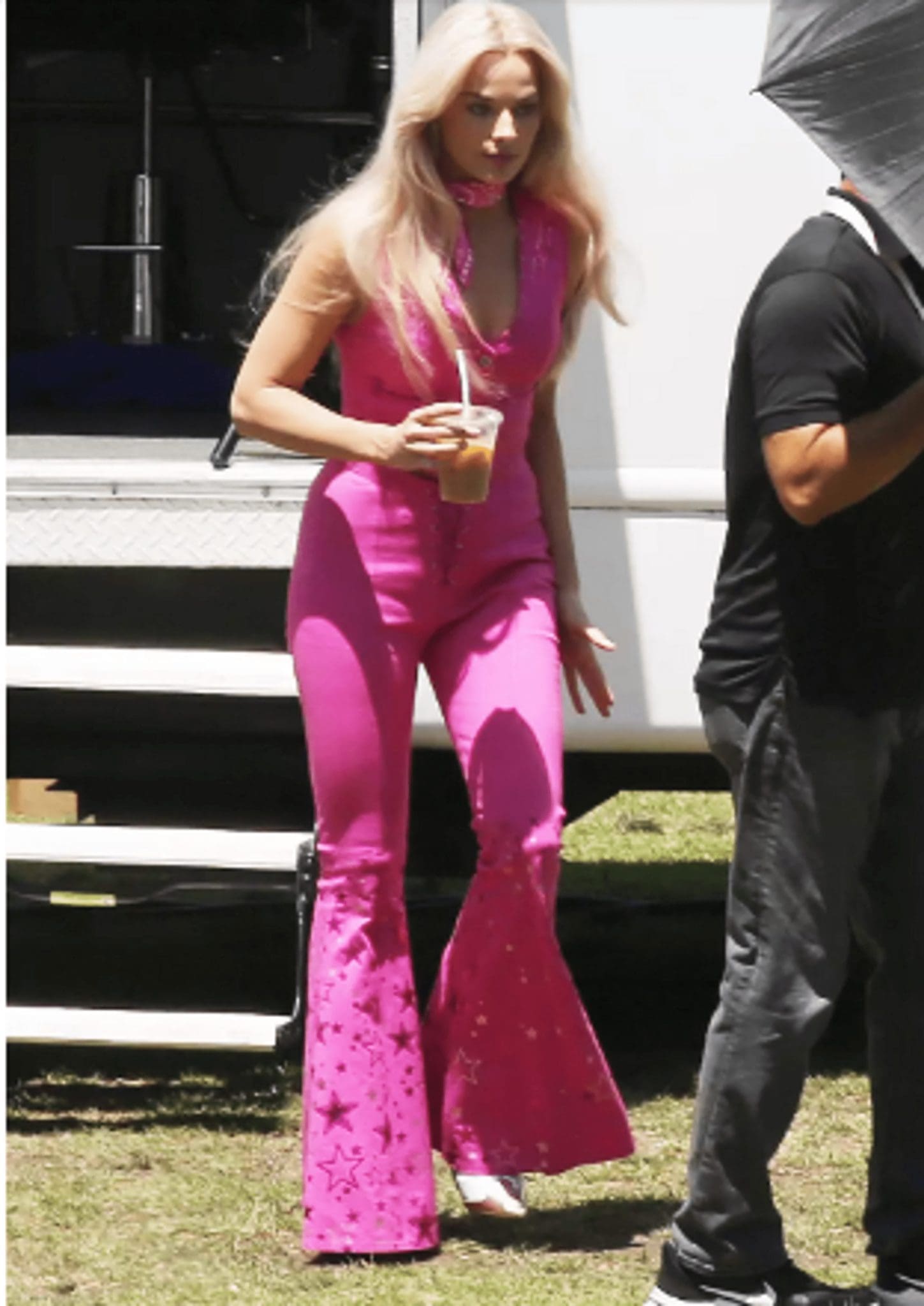 Margot Robbie as Barbie on the set of the film about the famous doll