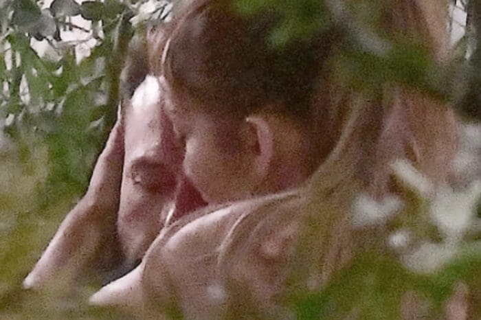 At Jennifer Lopez's Birthday Celebration, Ben Affleck Broke Down In Tears