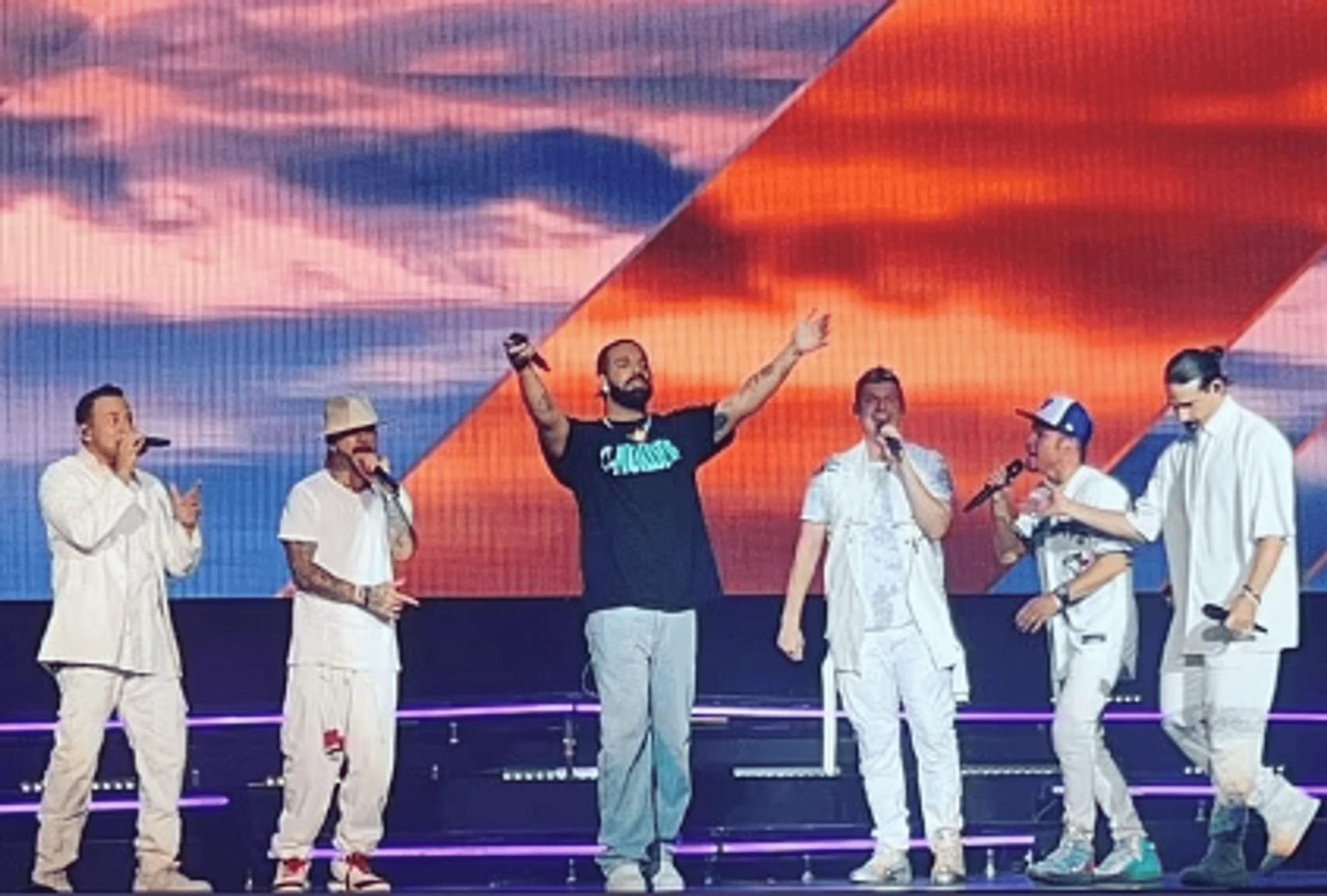 Drake performed with the Backstreet Boys: Together they performed one of the group's biggest hits, 'I Want It That Way'