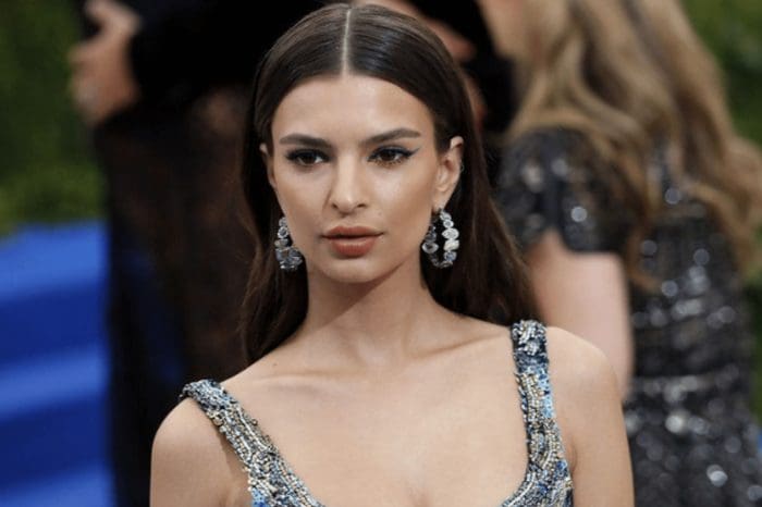 Emily Ratajkowski Starred In A Candid Photo Shoot On The Beach
