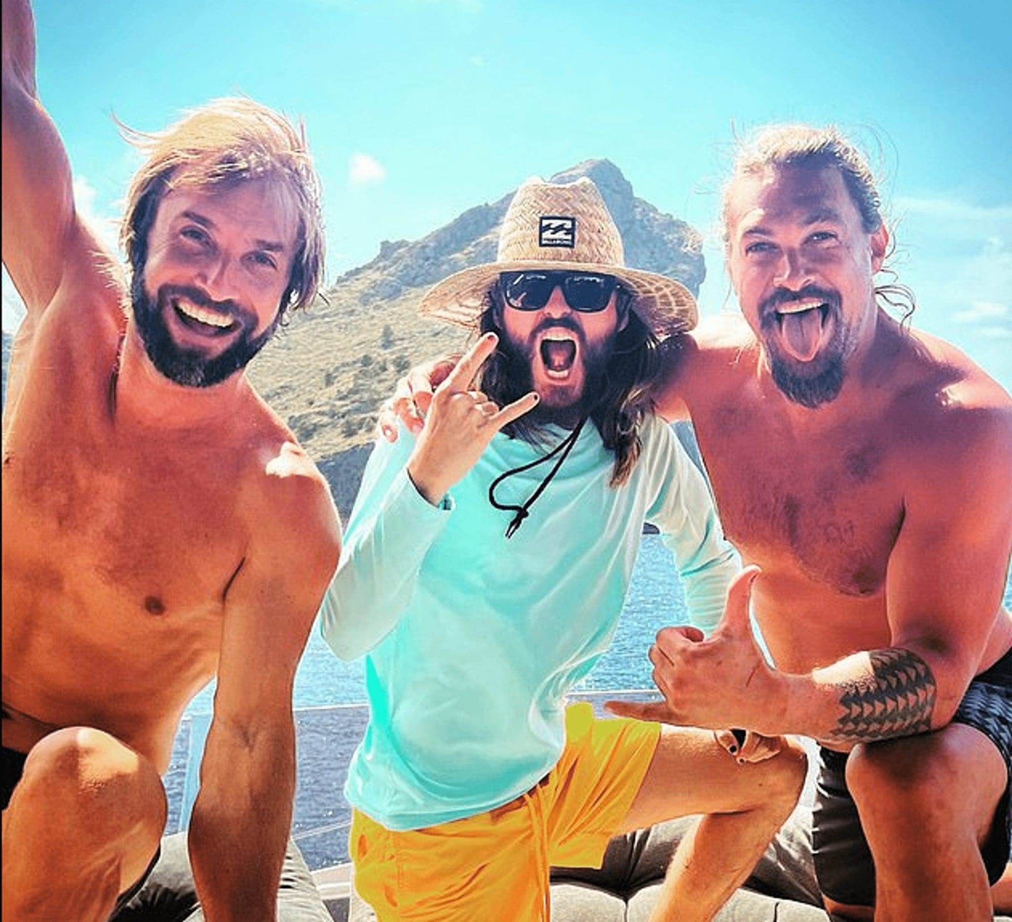 How Jared Leto Spends His Summer: New Love Under The Hot Sun And Funny Selfies With Jason Momoa