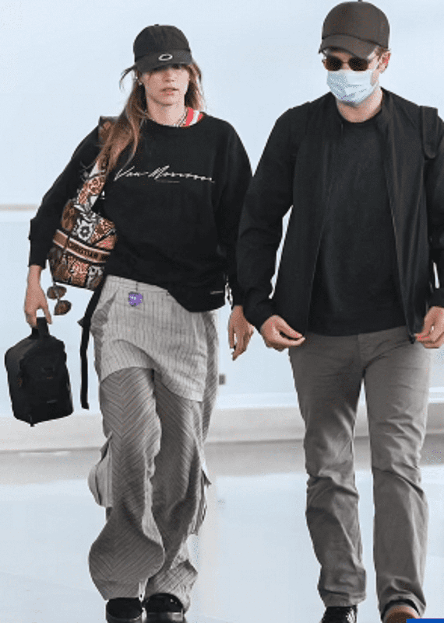 Putting Together Cozy Clothing For Flights Was Made Easy By Robert Pattinson And Suki Waterhouse