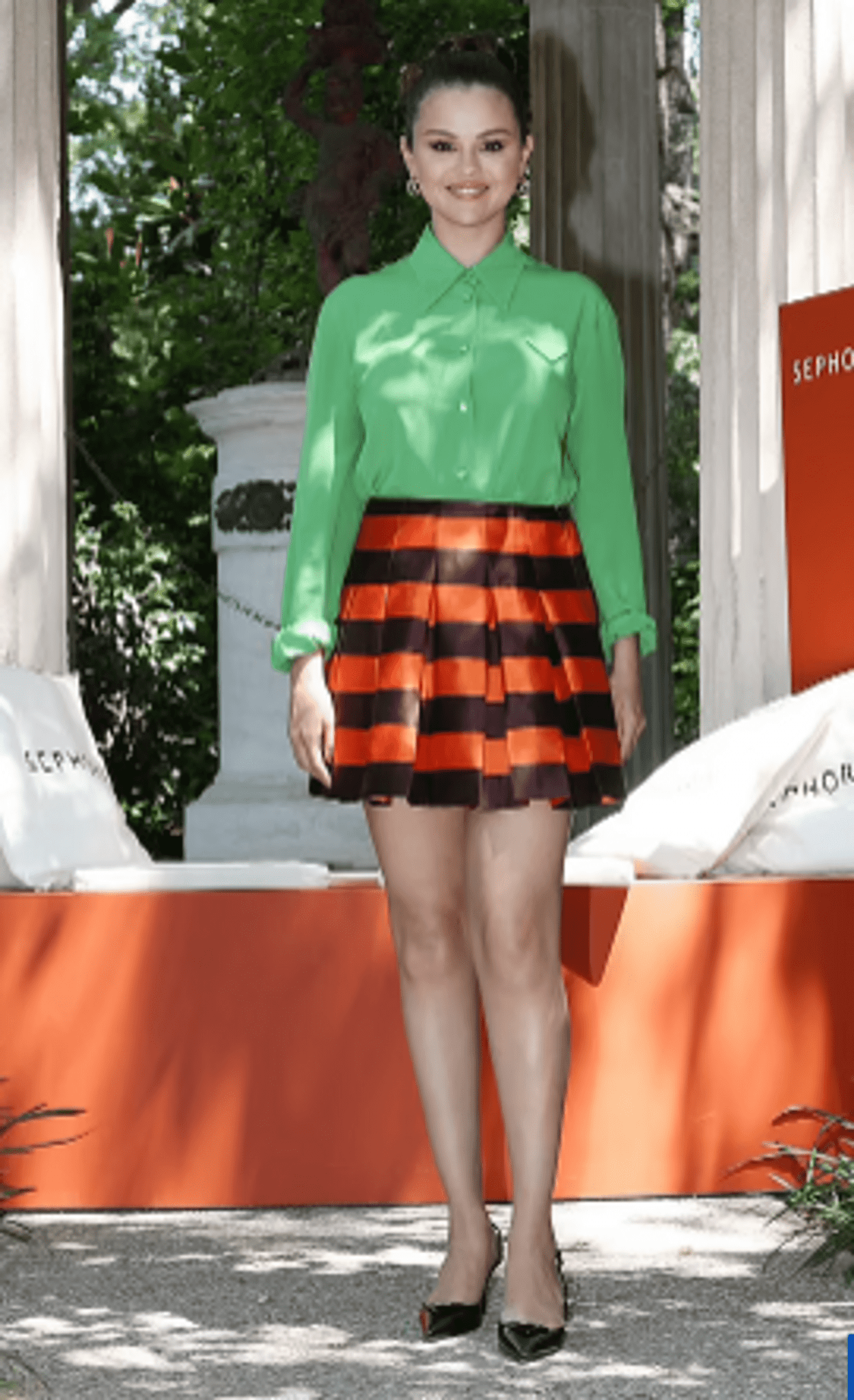 Selena Gomez, In A Bright Mini, Shows How To Combine Colors So That Everyone Looks At You