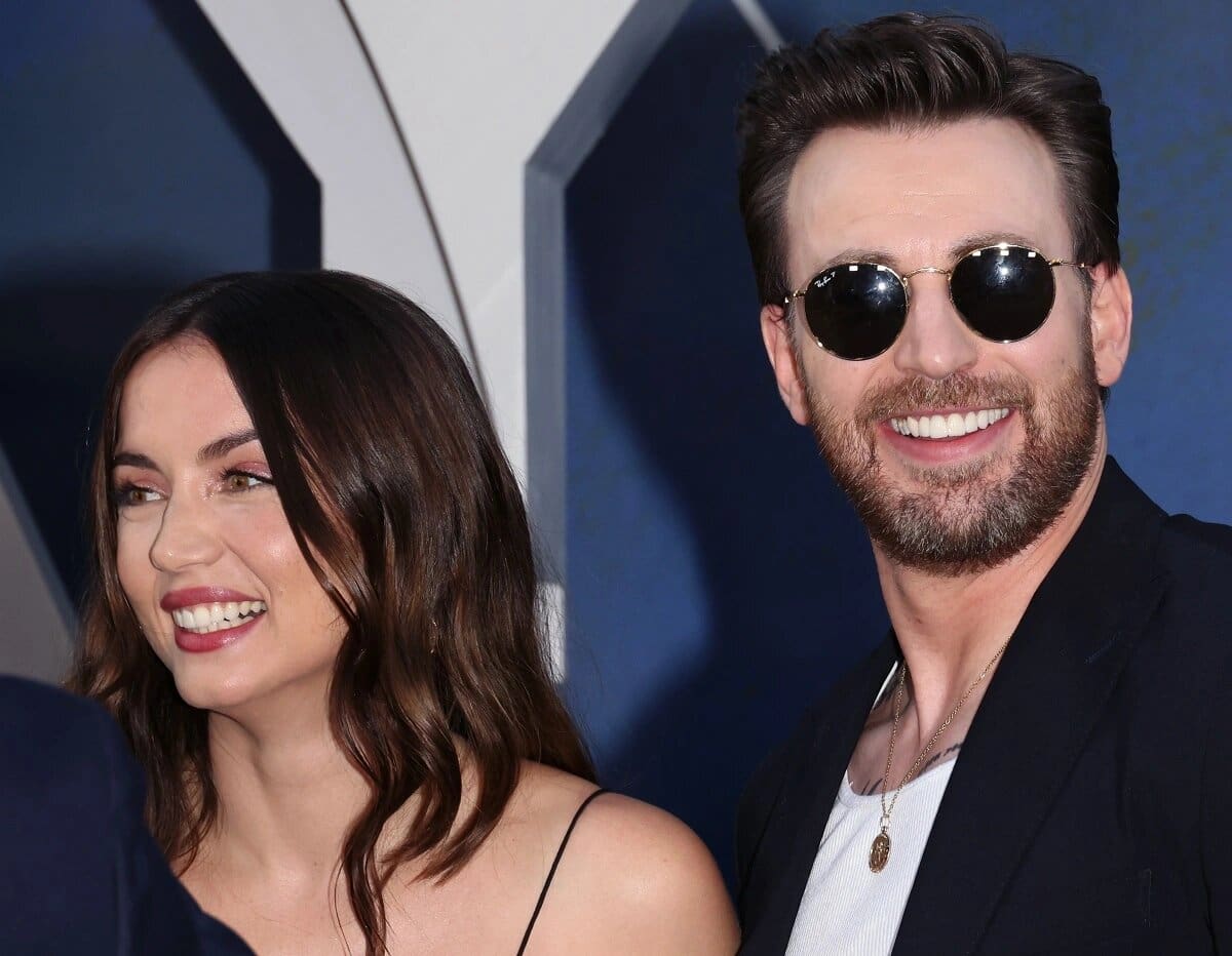 New 'Ghosted' Movie starring Chris Evans And Ana De Armas Changes The Dynamic Between The Two Actors