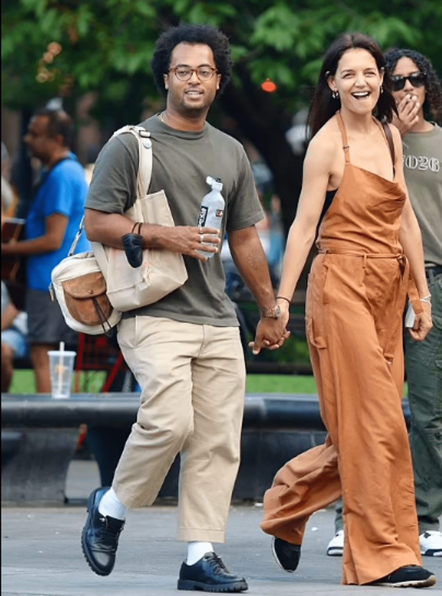 Katie Holmes Goes Out With Beau Bobby Wooten III In A Beautiful Baggy Jumpsuit