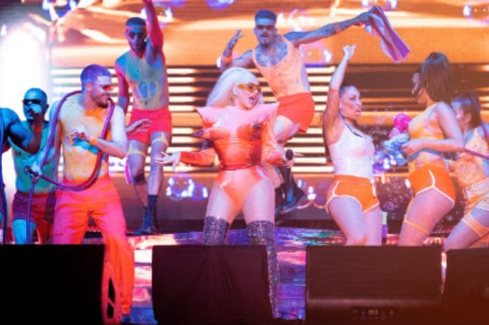 Spears Stated, If I Had Christina Aguilera's Dancers, I Would Have Seemed Very Little In Comparison