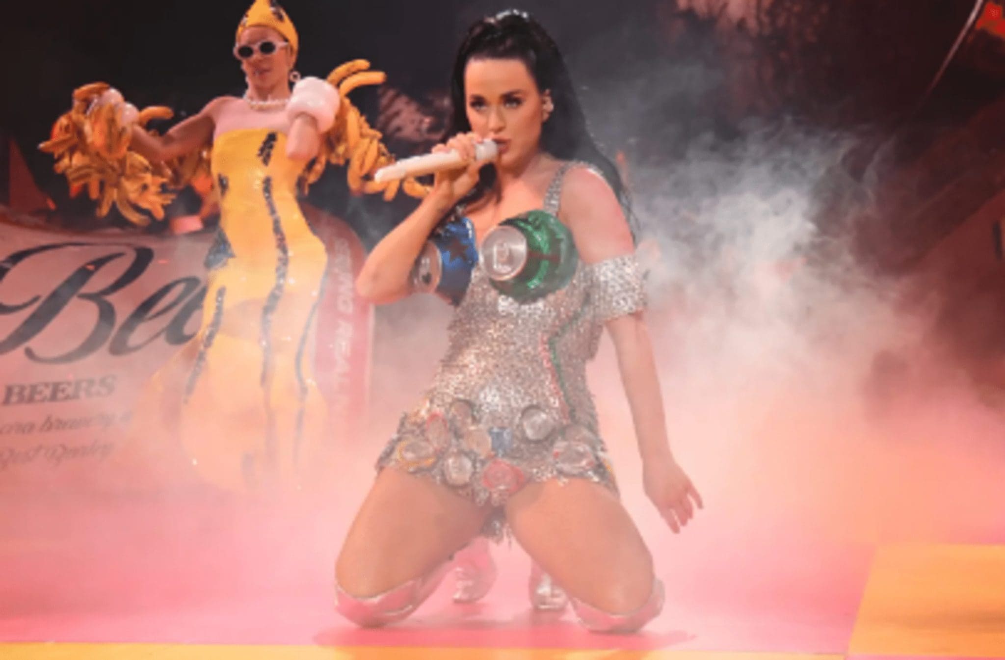Katy Perry claimed that the eye-glitch that made the rounds was an act.