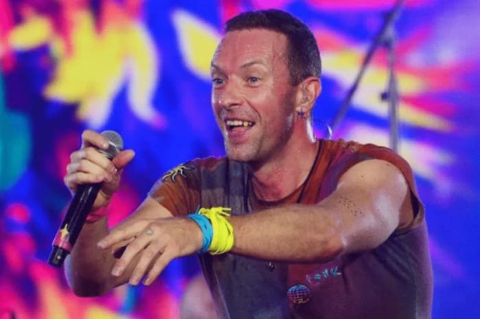 Chris Martin Of Coldplay Has Been Diagnosed With A Lung Infection, Forcing The Band To Postpone Their Next Performances