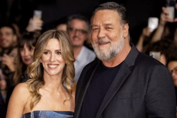 For The First Time Ever, Russell Crowe And Britney Theriot Attended A Red Carpet Event Together